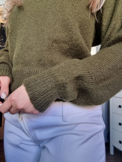 Green sweater NLY TREND r. XS Green sweater NLY TREND r. XS
