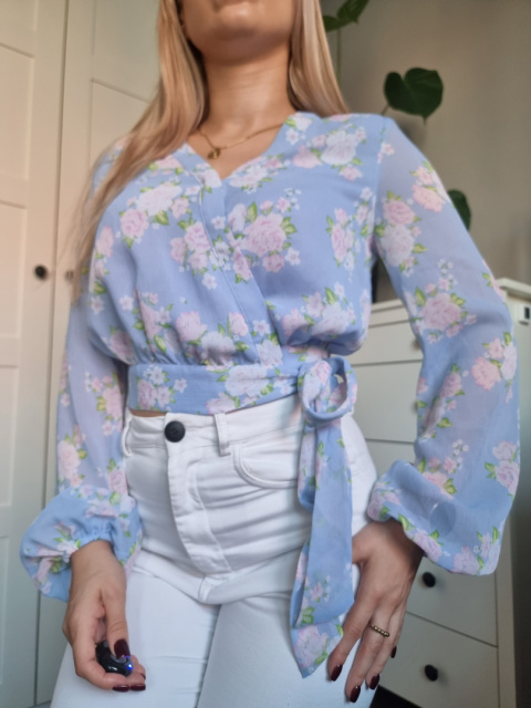 Blue floral wrap blouse size XS Blue floral wrap blouse size XS