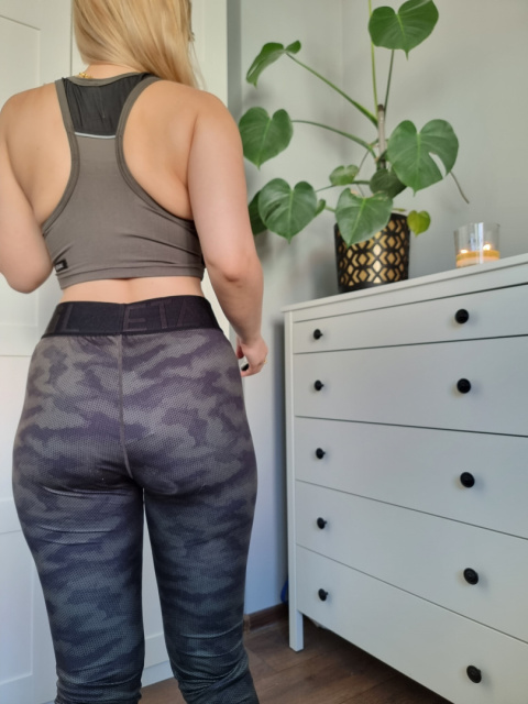 Sportowy top IQ CODE Sportowy top IQ CODE