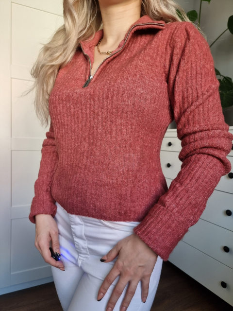 Sweterek z Wełną i Alpaką Half Zip Sweterek z Wełną i Alpaką Half Zip