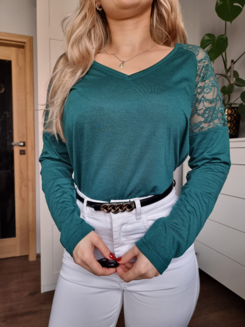 Szmaragdowo zielona bluzka z koronką z wiskozy roz M Szmaragdowo zielona bluzka z koronką z wiskozy roz M