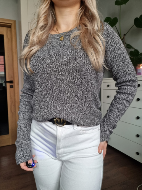 Šedý svetr, bavlna, viskóza, H&M r. L Šedý svetr, bavlna, viskóza, H&M r. L