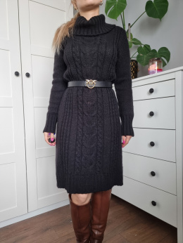 Black sweater dress with wool