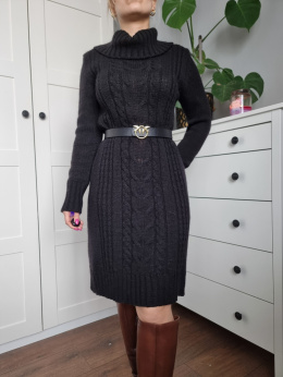 Black sweater dress with wool