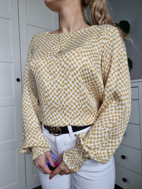 Elegant blouse with white and yellow houndstooth with puffs pink L Elegant blouse with white and yellow houndstooth with puffs pink L