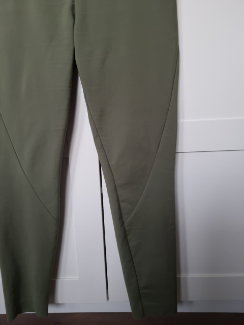 Zielone spodnie damskie, eleganckie Zielone spodnie damskie, eleganckie