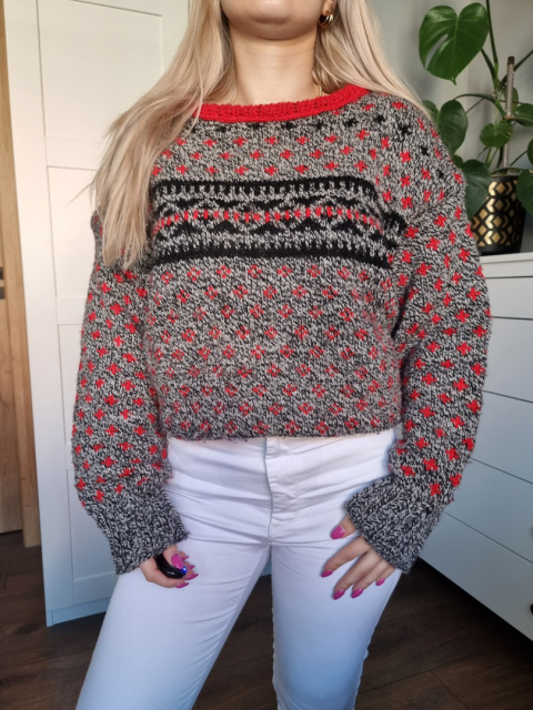 Wełniany sweter w stylu vintage Wełniany sweter w stylu vintage