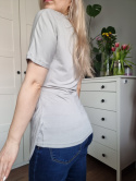 Szary tshirt z rayonu z wiązaniem z przodu, r. S
