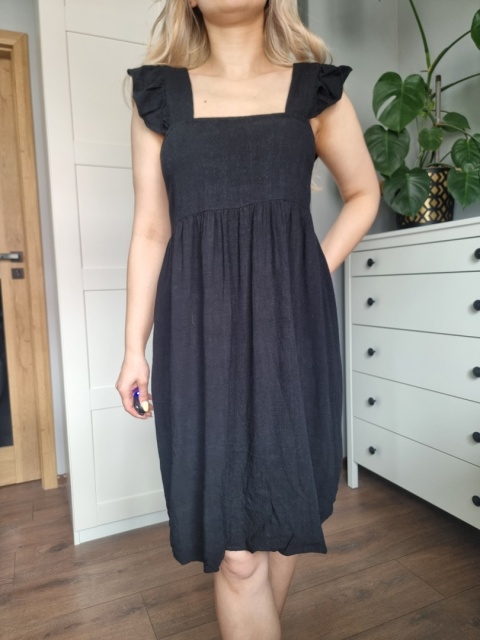 Black summer dress, viscose and linen blend, Selected Femme, size S Black summer dress, viscose and linen blend, Selected Femme, size S