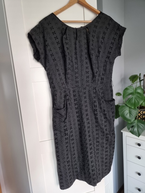 Black embroidered dress with pockets, size M Black embroidered dress with pockets, size M