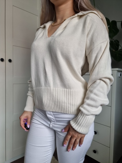 Kremowy sweter bawełny z kołnierzykiem Gina Tricot r. L Kremowy sweter bawełny z kołnierzykiem Gina Tricot r. L