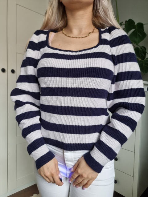 Sweter w paski z dekoldem karo Mango r. S Sweter w paski z dekoldem karo Mango r. S