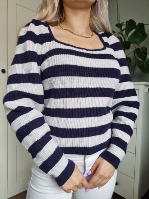 Sweter w paski z dekoldem karo Mango r. S Sweter w paski z dekoldem karo Mango r. S