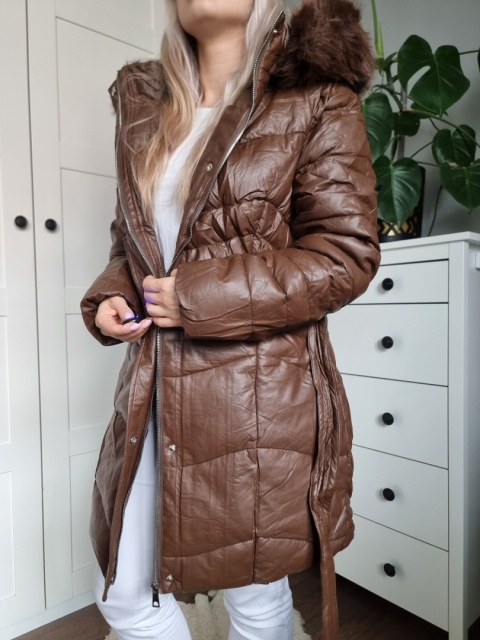 Zimowa kurtka płaszczyk parka czekoladowa XXL - 6XL z kapturem i futerkiem Zimowa kurtka płaszczyk parka czekoladowa XXL - 6XL z kapturem i futerkiem